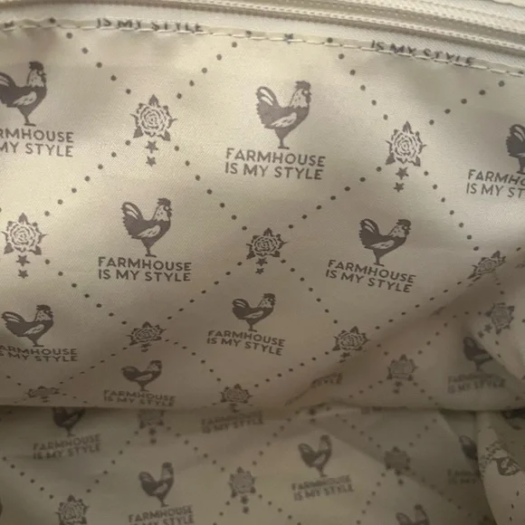 Summer Blooms Farmhouse Is My Style Tote Bag Pockets Lined Durable - Picture 4 of 5